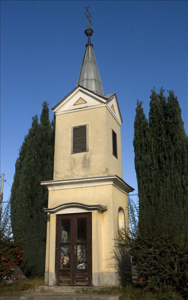 Kapela v Lokavcu 1